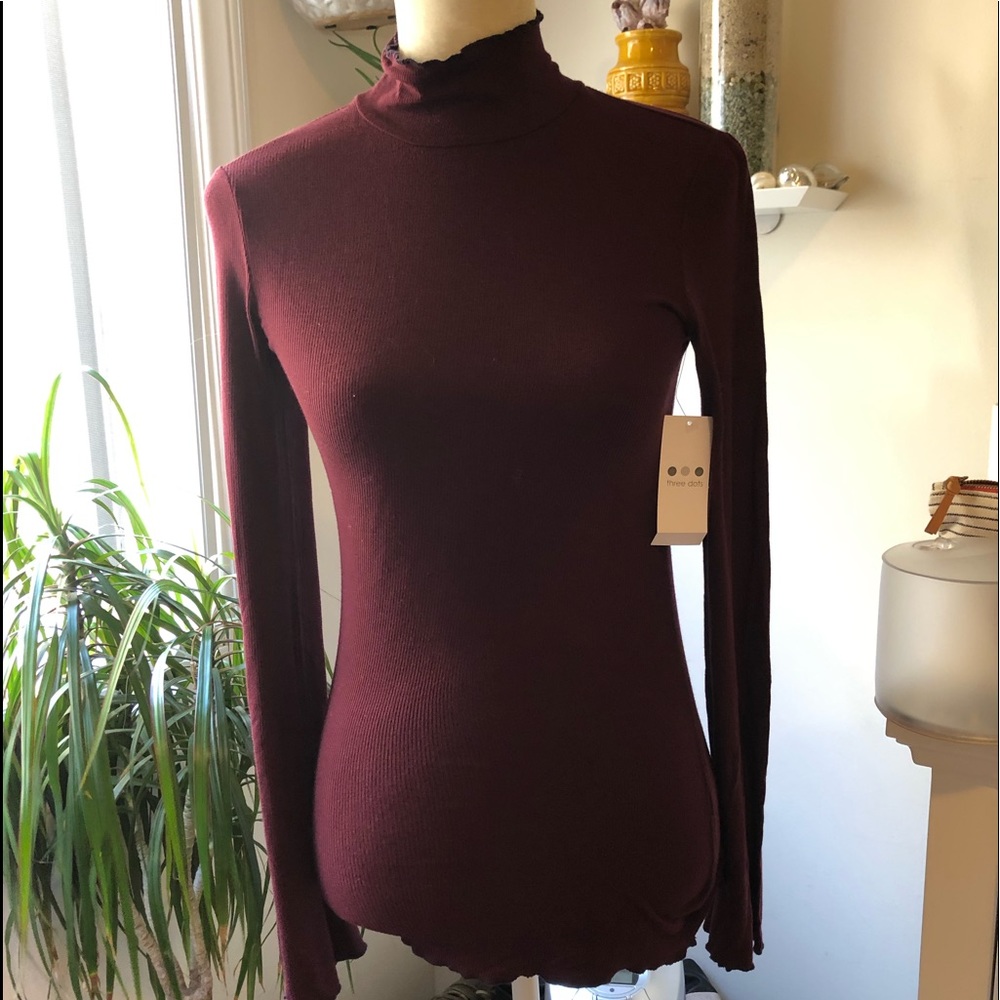 NEW! Three Dots Maroon Turtle Neck!